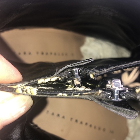 ZARA Trafaluc Black and Metallic Gold Bamboo Print Ankle High Booties Size 36 - Picture 8 of 11